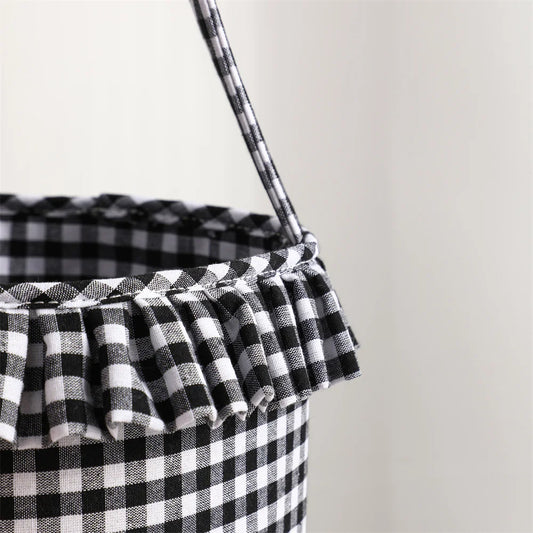 Frilly & Fill-y Pail