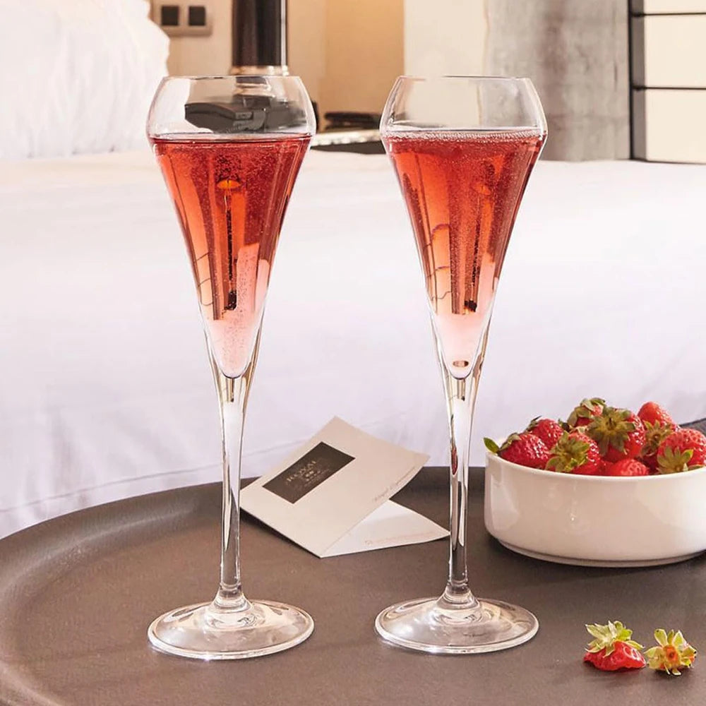 Crystal Champagne Flutes Set of 6 - 210ml Glasses for Perfect Wine Pour and Aroma Enhancement